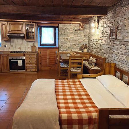Monolocale Rustico Di Montagna Διαμέρισμα Antey-Saint-André Εξωτερικό φωτογραφία