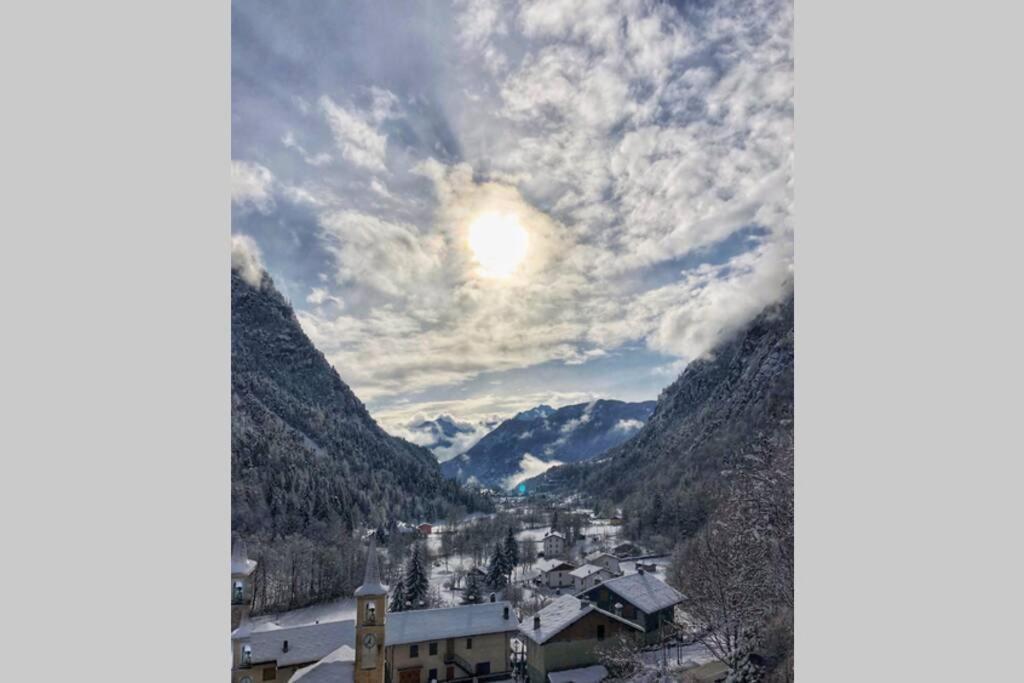 Monolocale Rustico Di Montagna Διαμέρισμα Antey-Saint-André Εξωτερικό φωτογραφία